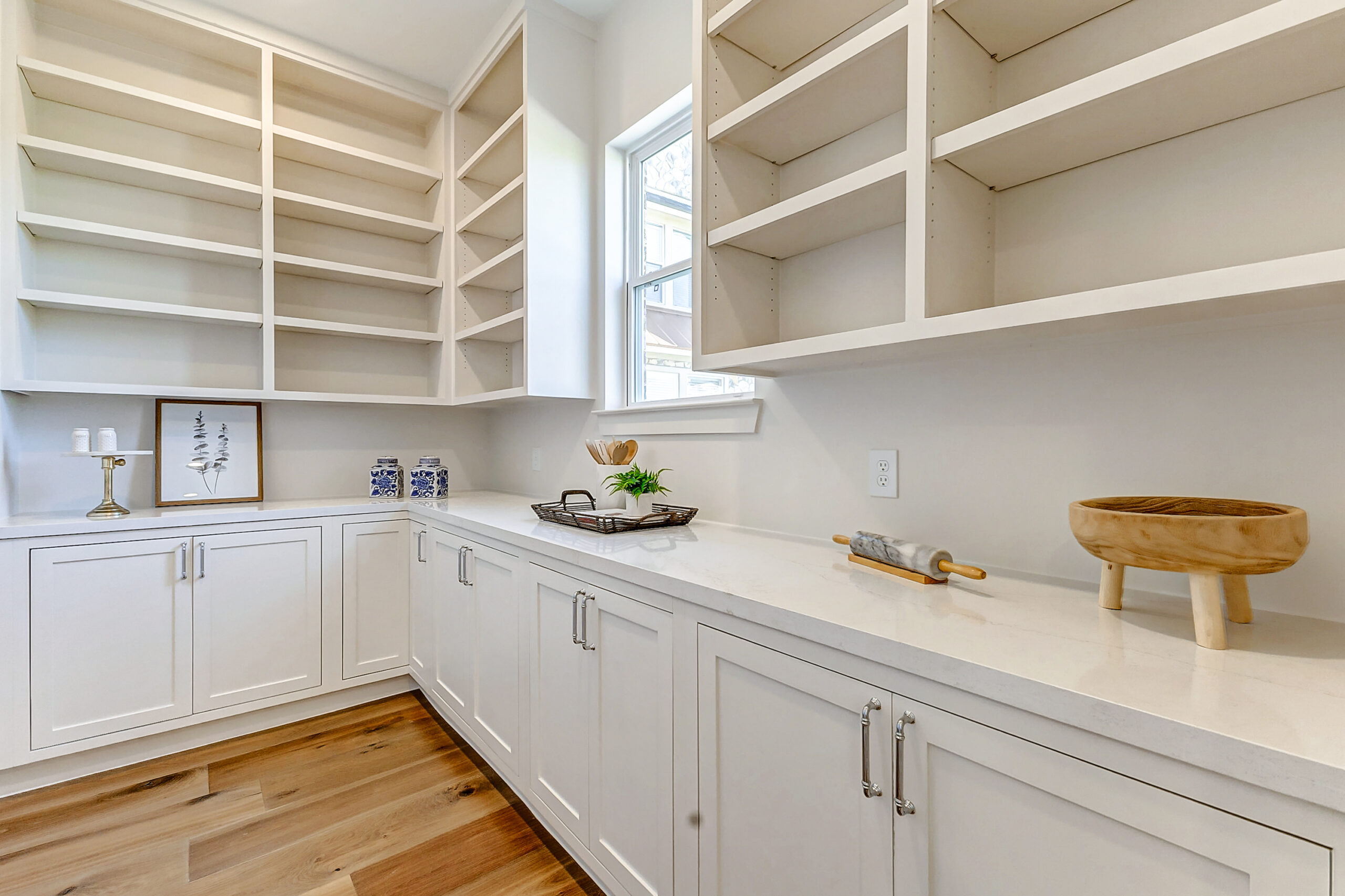 Butler Pantry